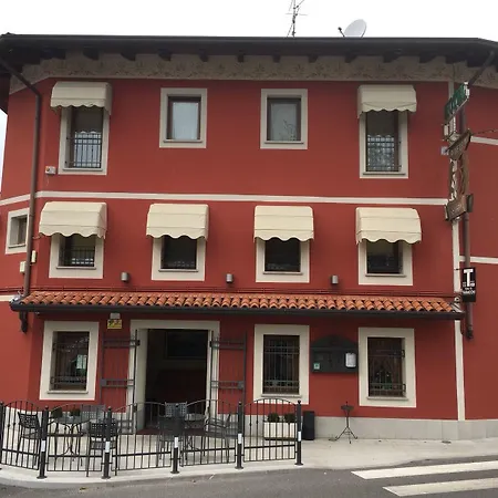 Hotel Ai Due Leoni